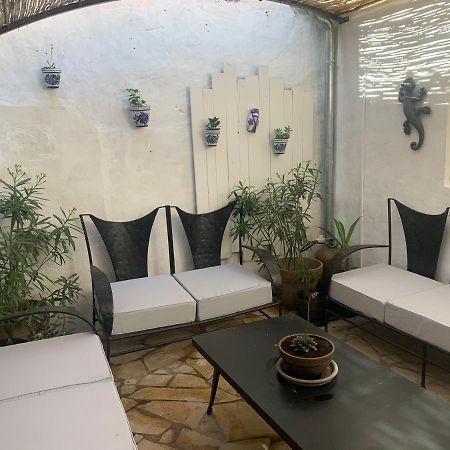 Maison De Village Provencal Vallabrègues المظهر الخارجي الصورة