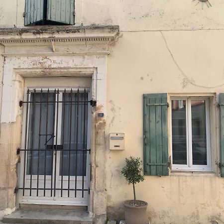Maison De Village Provencal Vallabrègues المظهر الخارجي الصورة