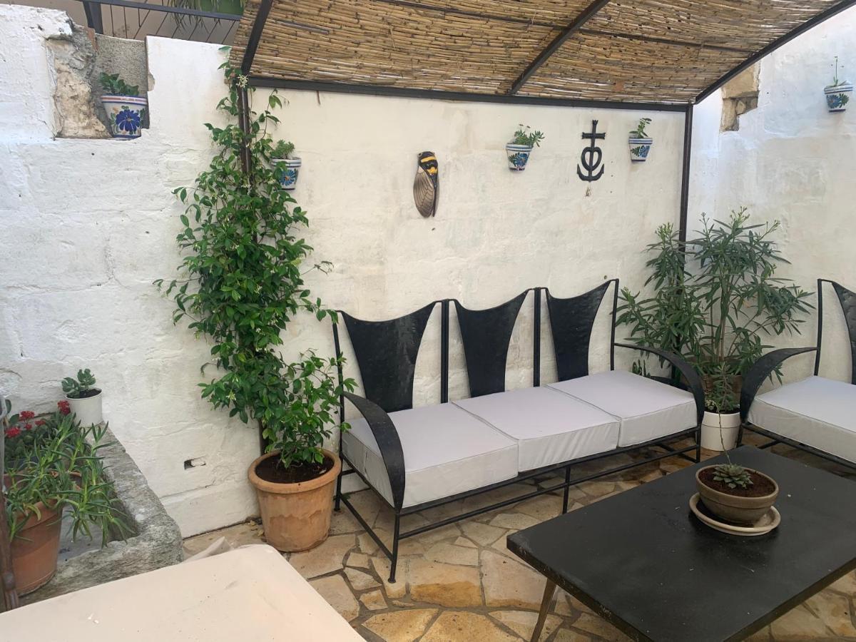 Maison De Village Provencal Vallabrègues المظهر الخارجي الصورة